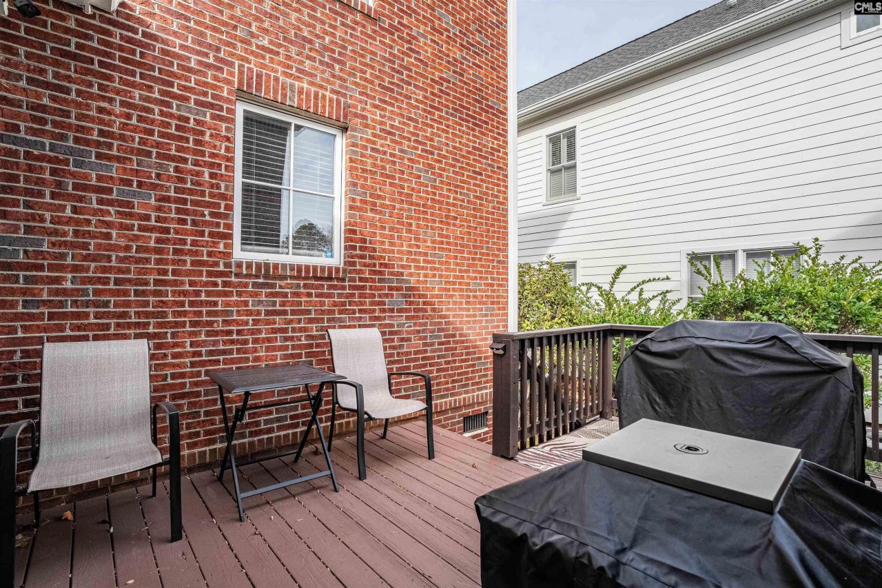 220 Ansonborough Drive Photo 34