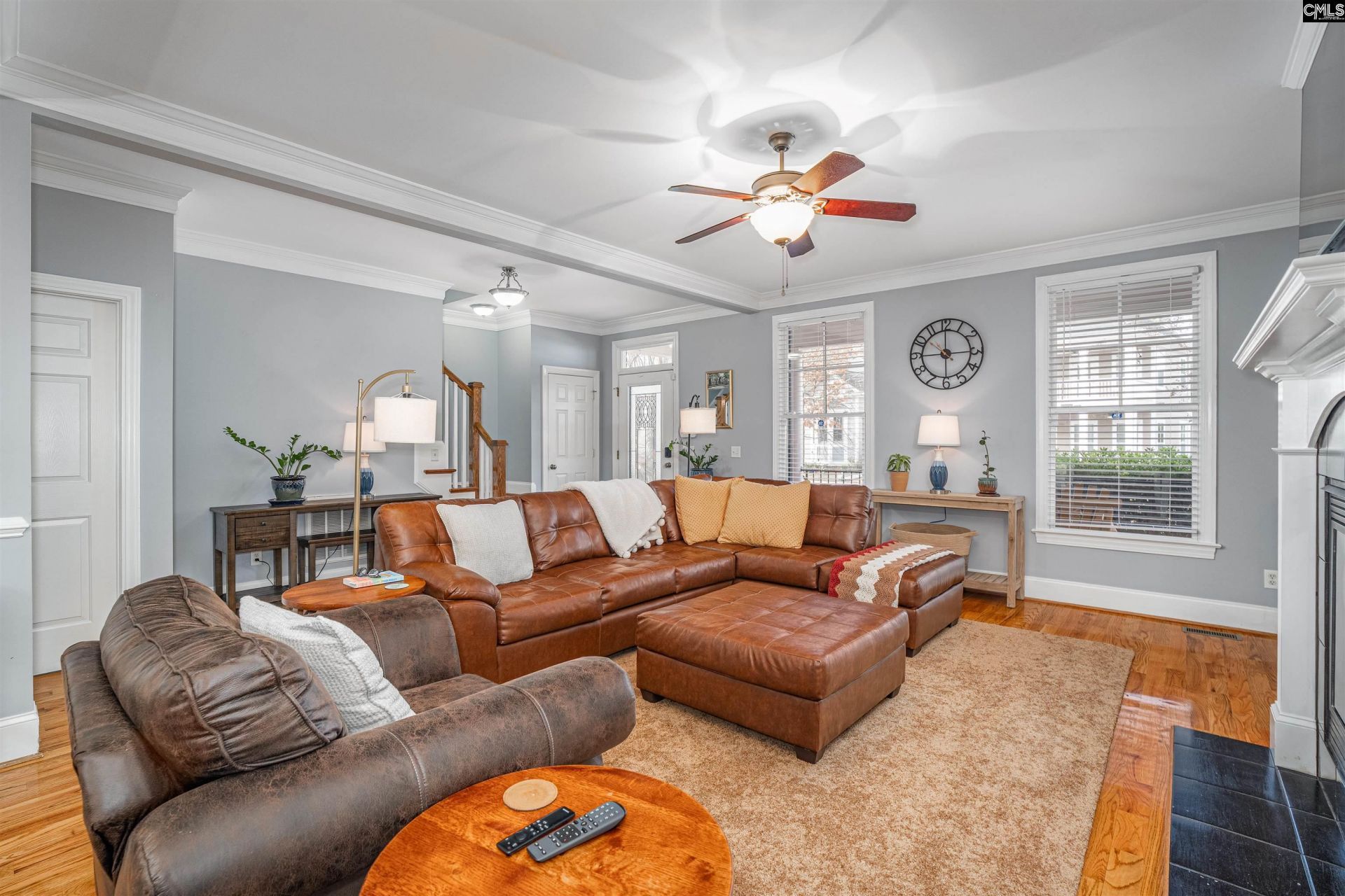 220 Ansonborough Drive Photo 4