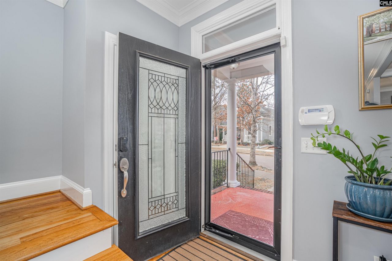 220 Ansonborough Drive  Photo 5