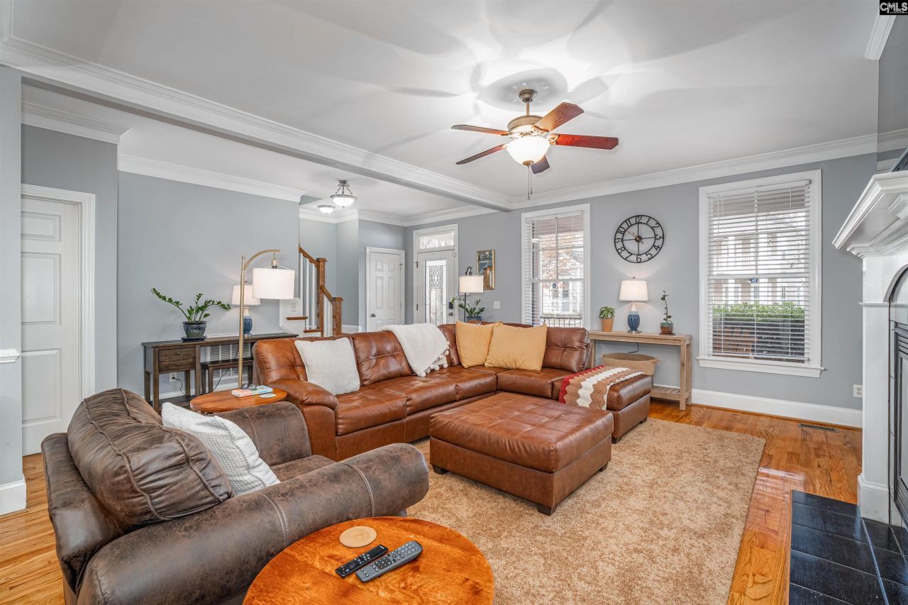 220 Ansonborough Drive Photo 8