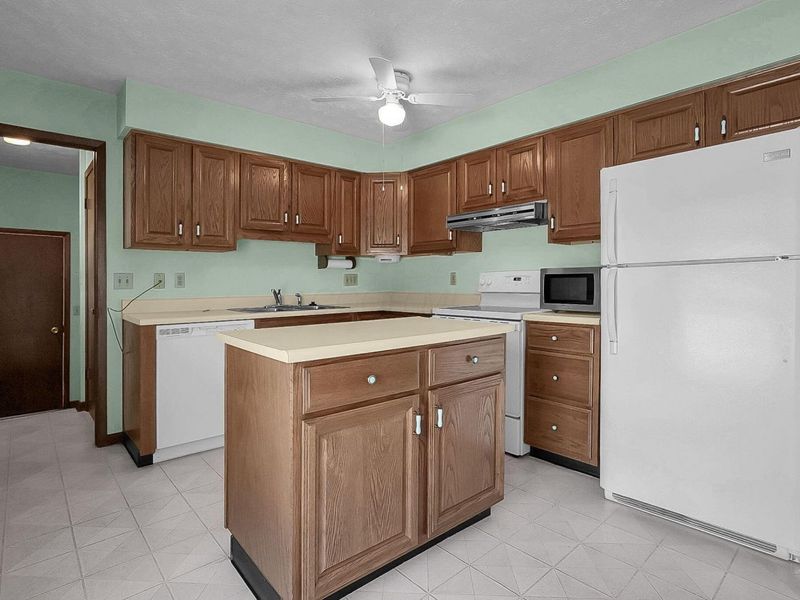 7520 Basil Western Road NW, Canal Winchester, OH 43110 Photo 11