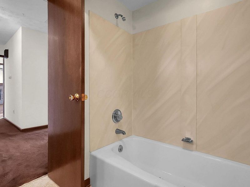 7520 Basil Western Road NW, Canal Winchester, OH 43110 Photo 18