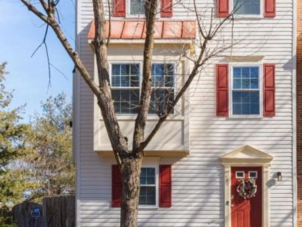 101 BONAIR STREET, FREDERICKSBURG, VA 22405