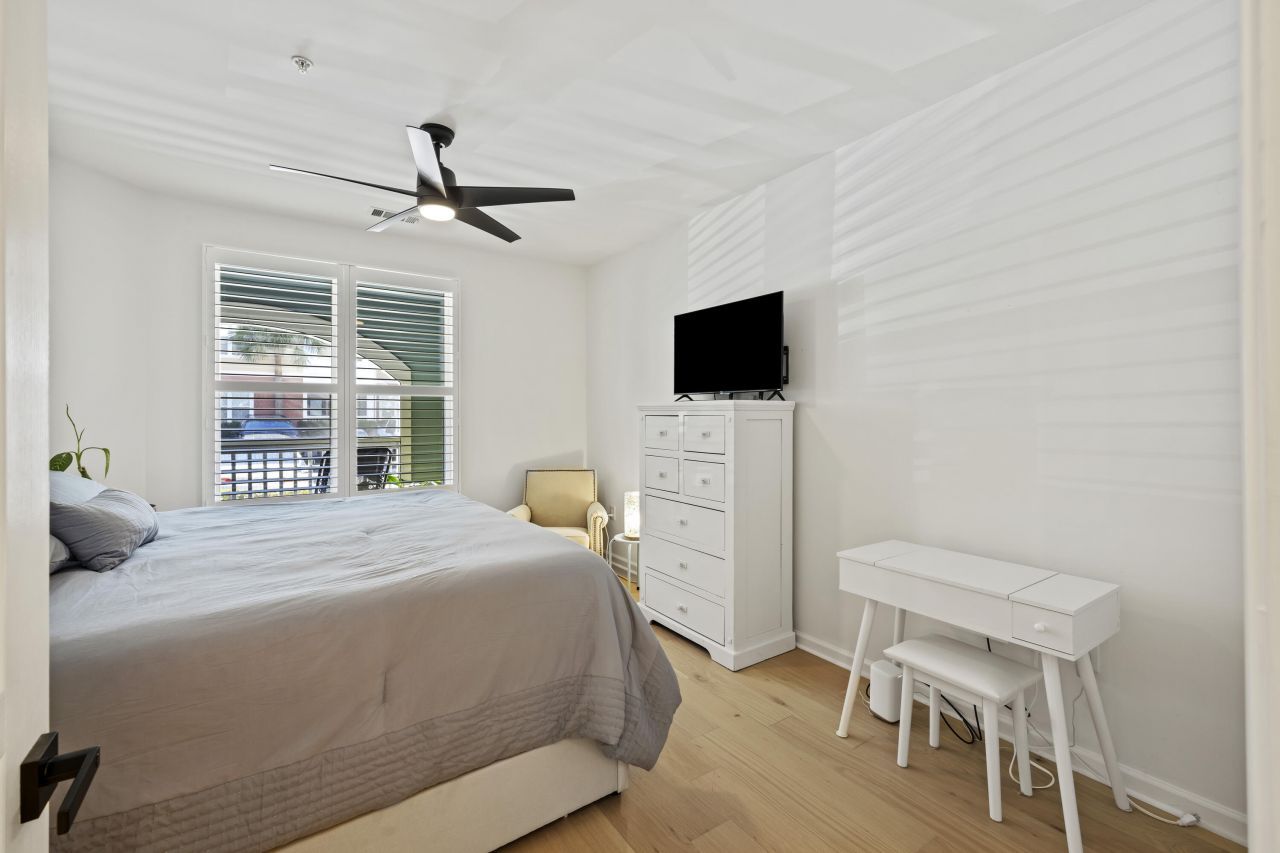 200 Bucksley Lane Photo 17