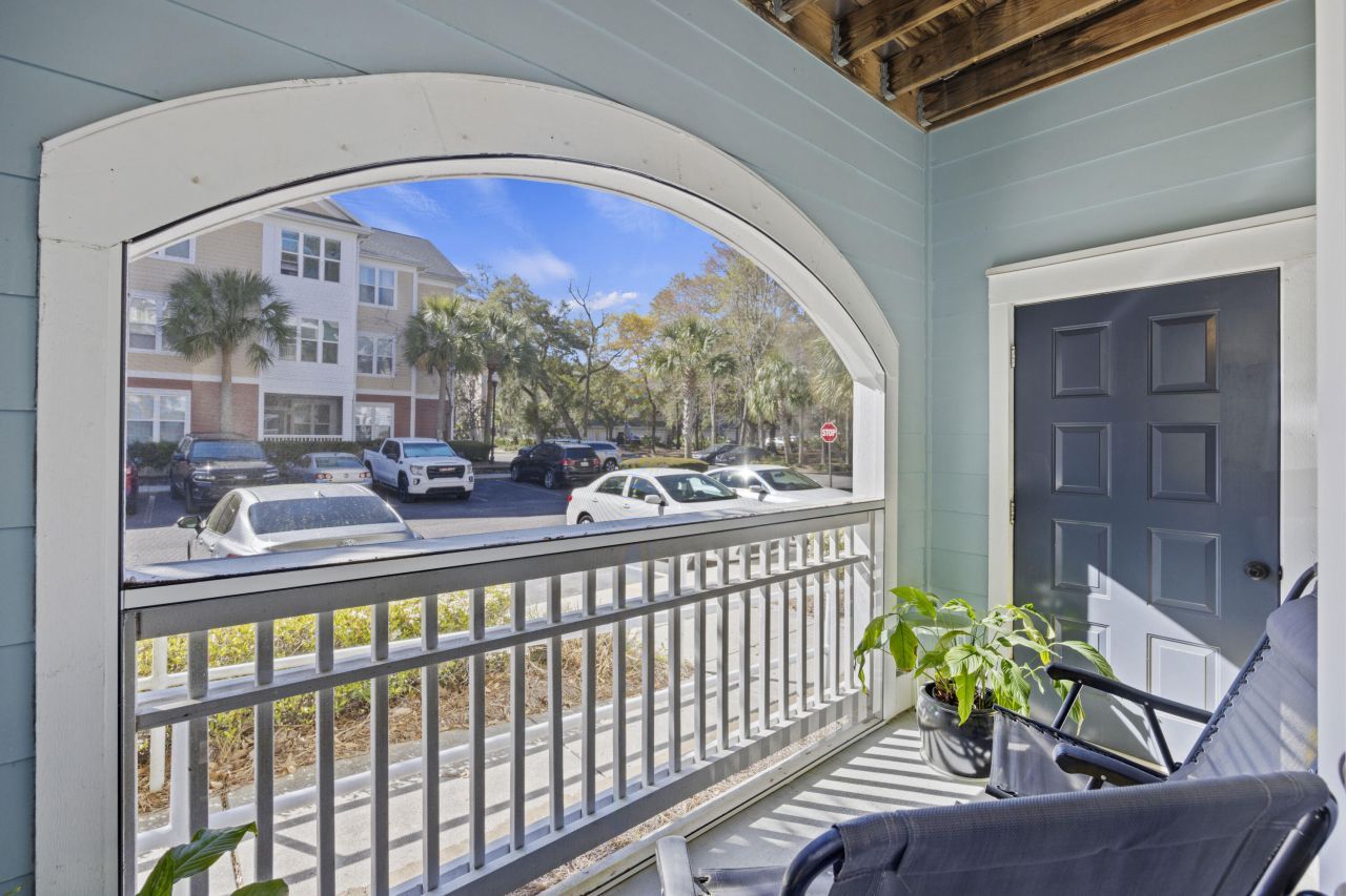 200 Bucksley Lane Photo 4