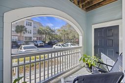 200 Bucksley Lane photo 4