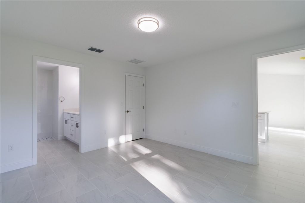 50 S Willow Street, Fellsmere, FL 32948 Photo