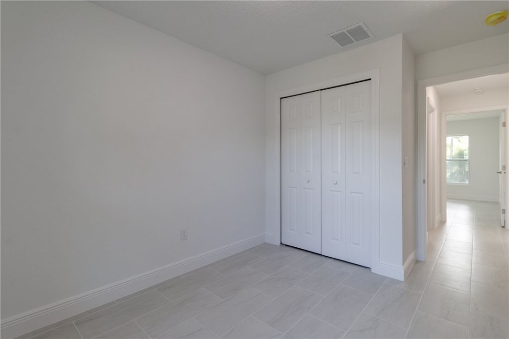 50 S Willow Street, Fellsmere, FL 32948 Photo