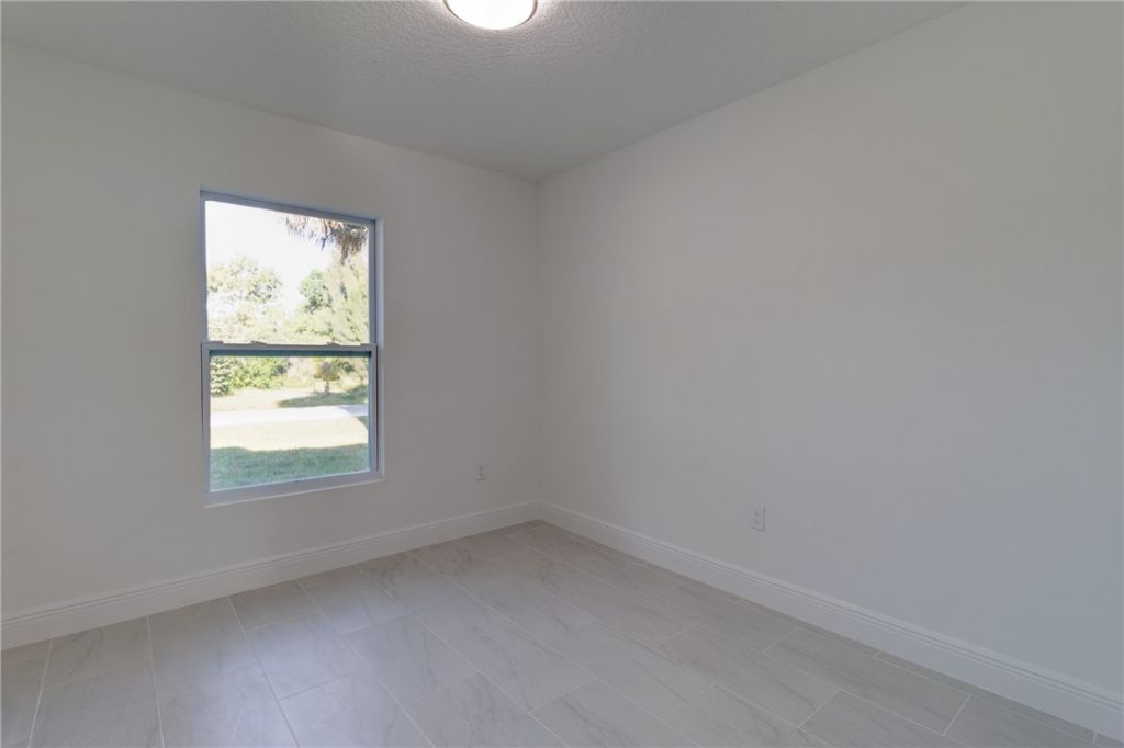 50 S Willow Street, Fellsmere, FL 32948 Photo