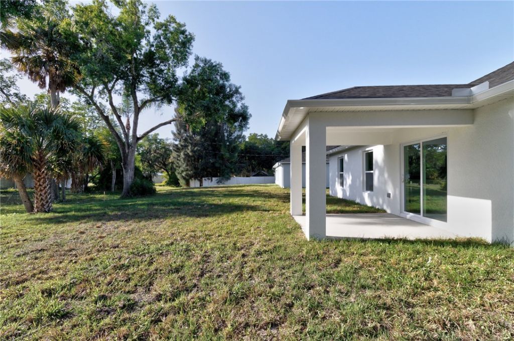 50 S Willow Street, Fellsmere, FL 32948 Photo