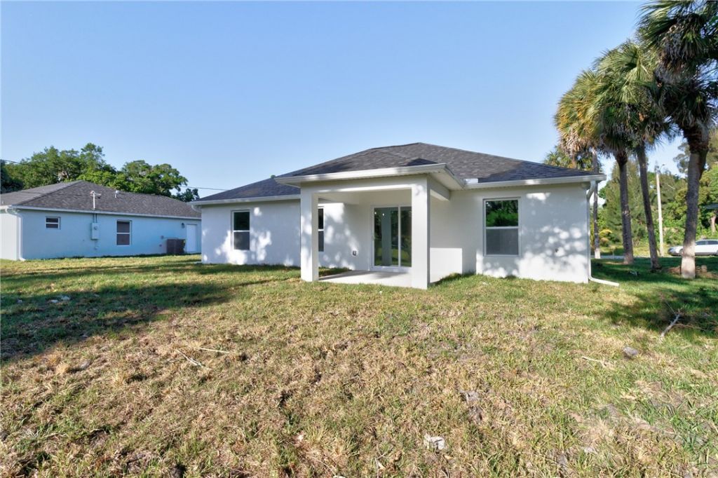 50 S Willow Street, Fellsmere, FL 32948 Photo