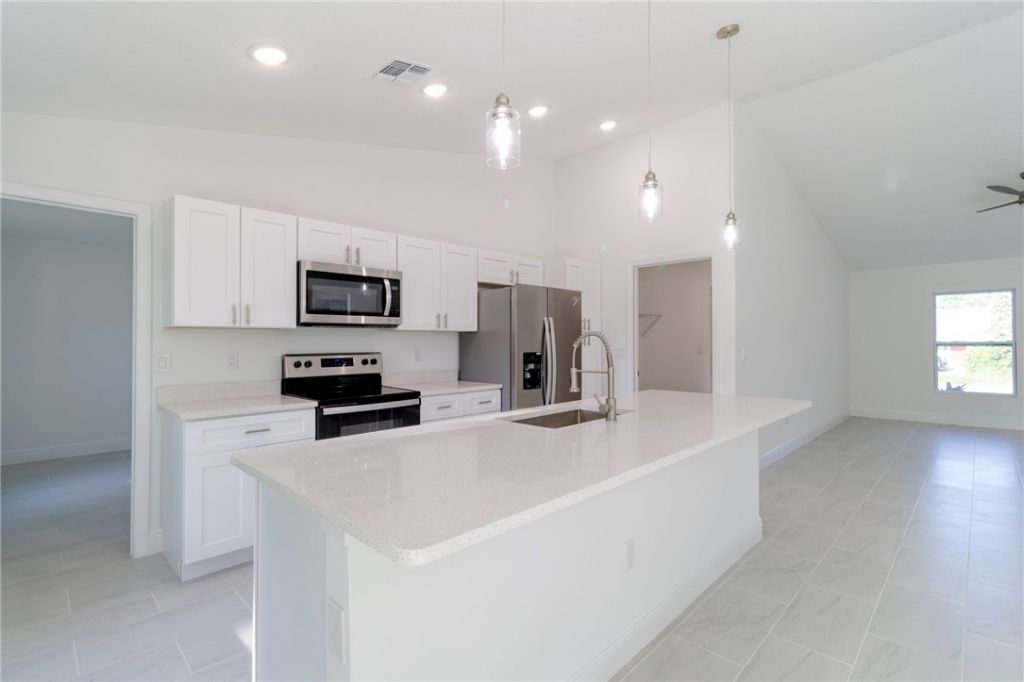 50 S Willow Street, Fellsmere, FL 32948 Photo