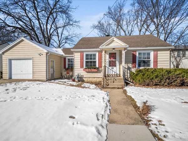 611 Carlson Street, Sycamore, IL 60178