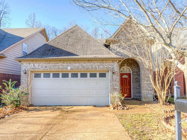 2715 BENDING ELM DR, Memphis, TN 38016