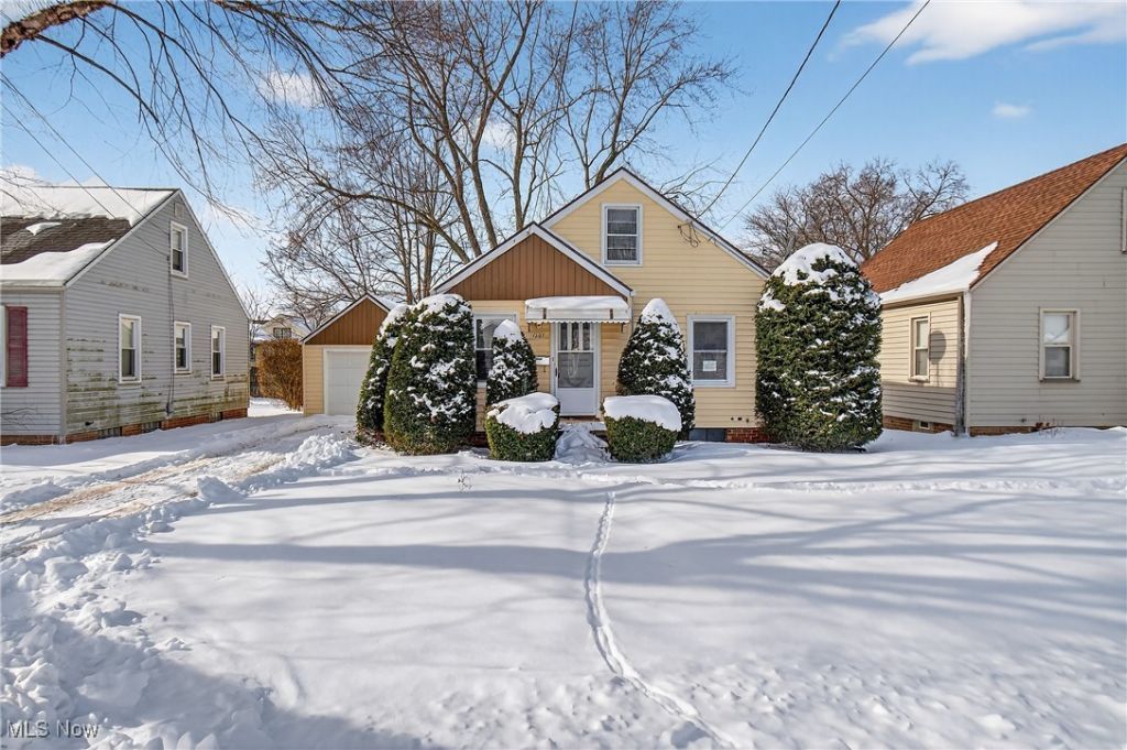 1207 Linwood Avenue Sw, Canton, OH 44710 Main Photo