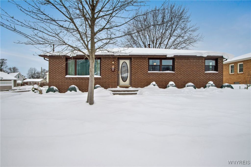 26 Carter Street, Lancaster, NY 14086 Main Photo