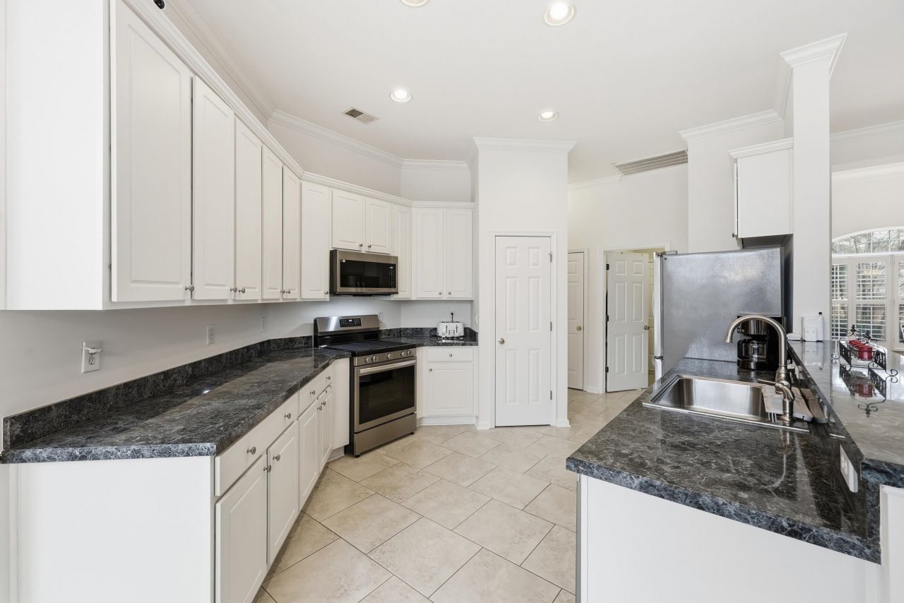 3529 Arrowhead Blvd. Photo 9