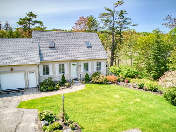 30 Village Court, Unit 36, Boothbay Harbor, ME 04538