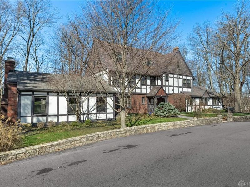 31 Walnut Lane, Oakwood, OH 45419 Photo 6