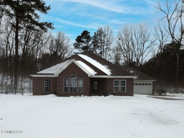 200 S Mullins Road, Holly Springs, MS 38635