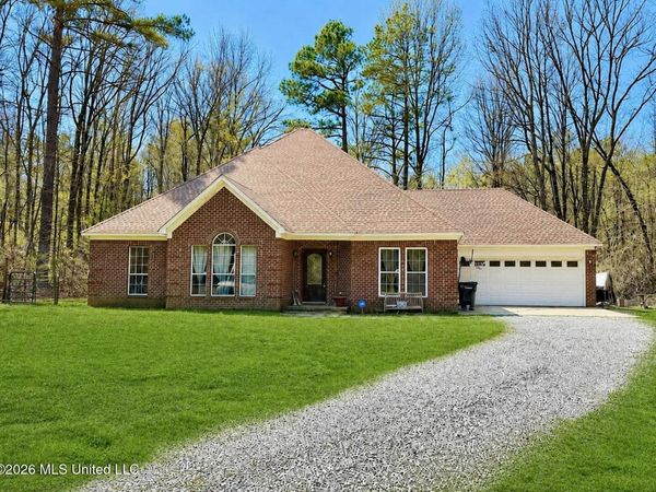200 S Mullins Road, Holly Springs, MS 38635