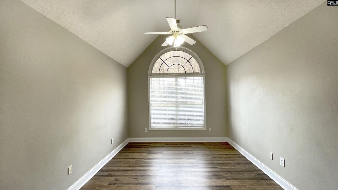 759 Burnside Drive Photo 14