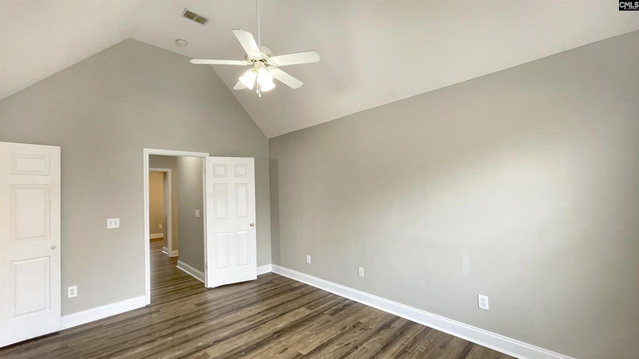 759 Burnside Drive Photo 16