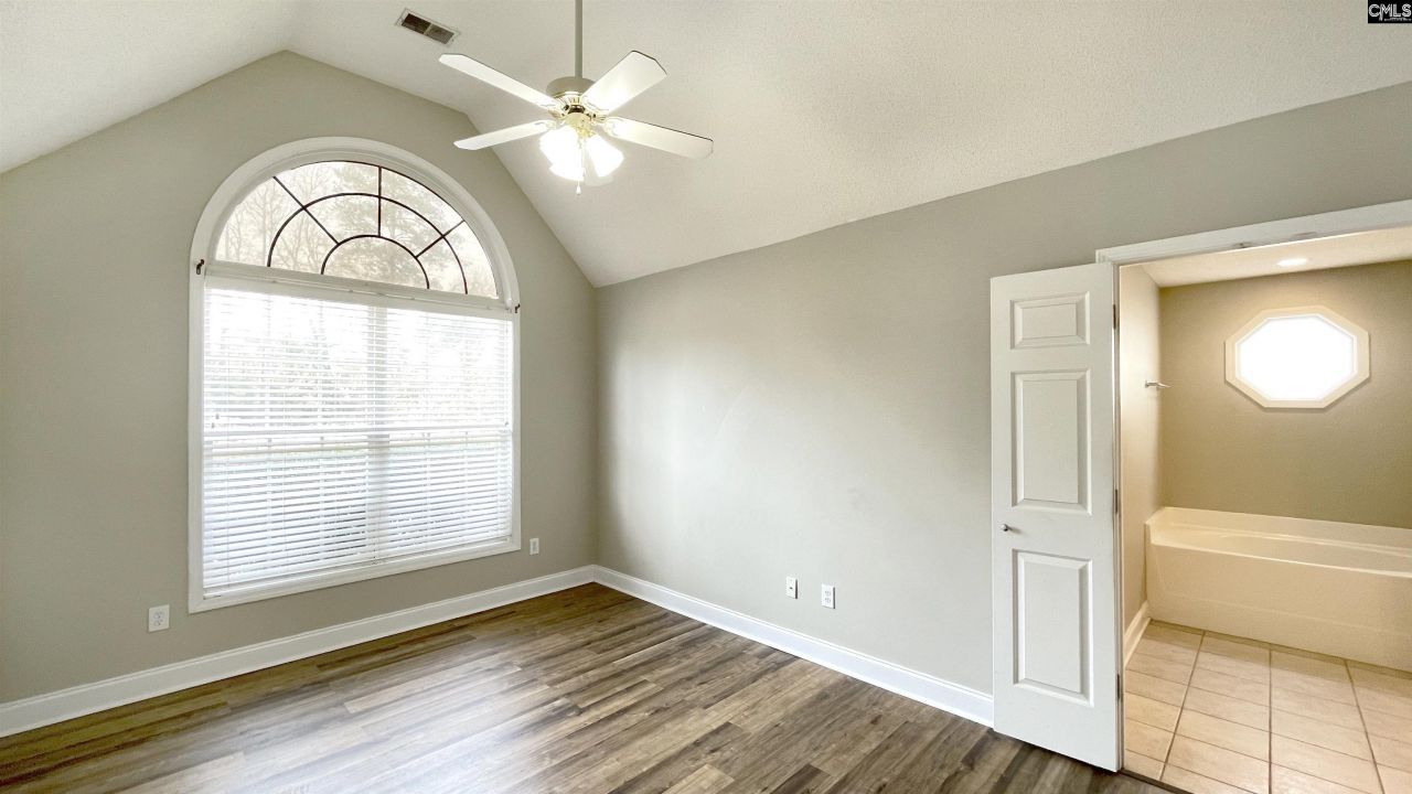 759 Burnside Drive Photo 18