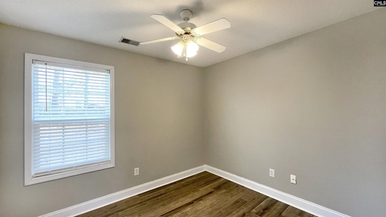 759 Burnside Drive Photo 30