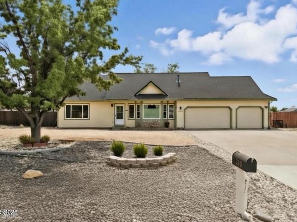 260 Virgil Drive, Sparks, NV 89441