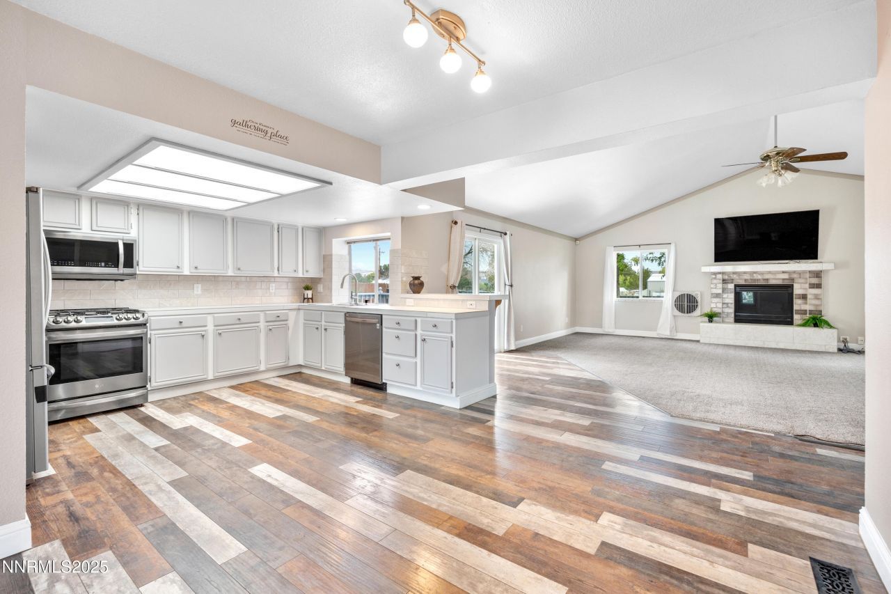 260 Virgil Drive, Sparks, NV 89441 Photo