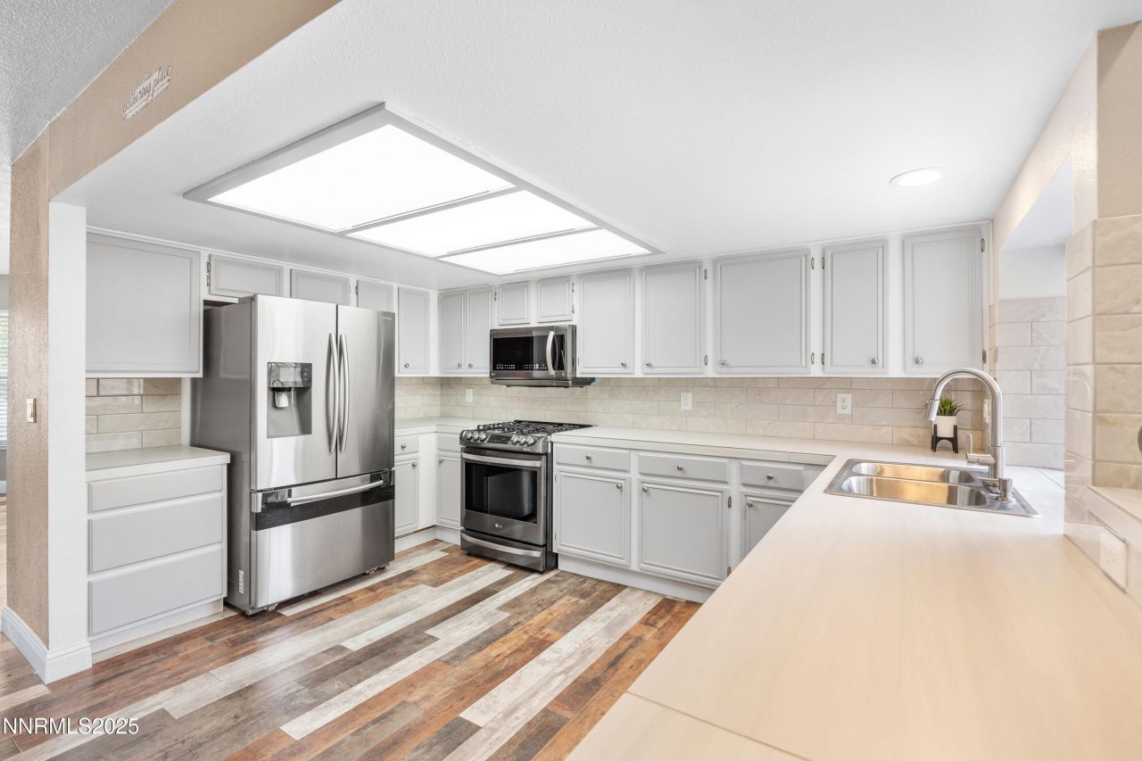 260 Virgil Drive, Sparks, NV 89441 Photo