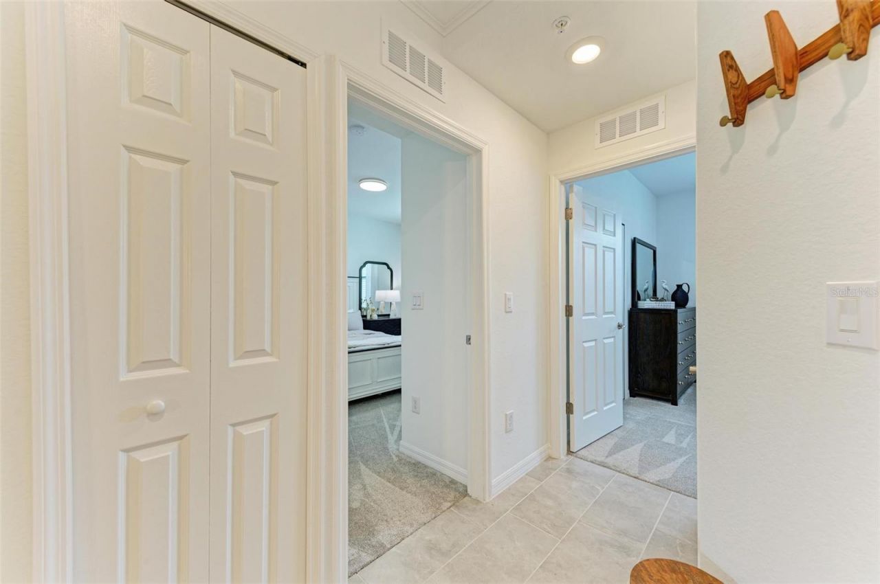 18114 Gawthrop Drive, Unit 108, Bradenton, FL 34211 Photo