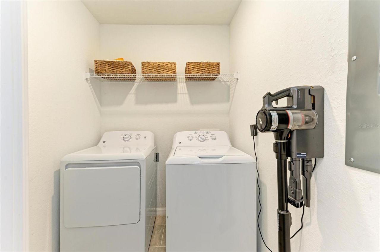 18114 Gawthrop Drive, Unit 108, Bradenton, FL 34211 Photo