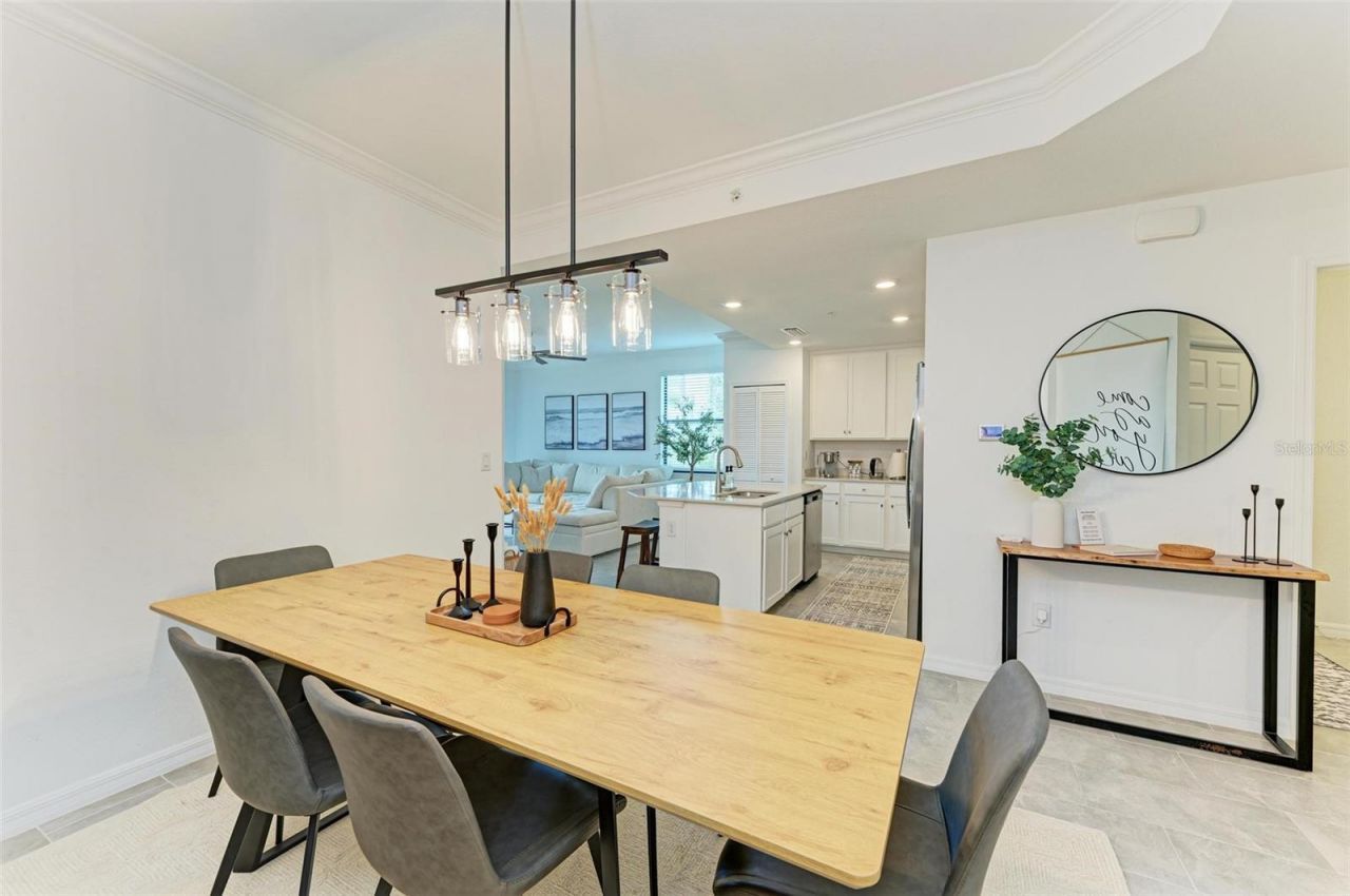 18114 Gawthrop Drive, Unit 108, Bradenton, FL 34211 Photo