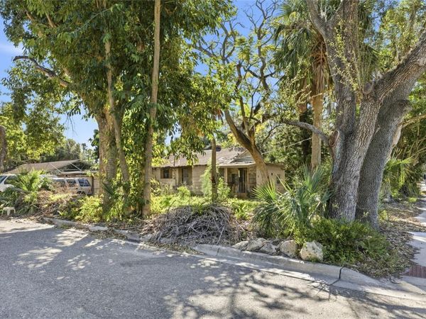 2336 COCOANUT AVENUE, SARASOTA, FL 34234