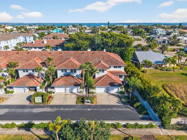 903 PINELLAS BAYWAY S, Unit 308, TIERRA VERDE, FL 33715