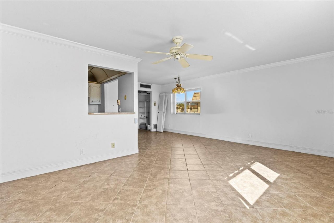 187 Saxony Terrace, Unit D, Delray Beach, FL 33446 Photo