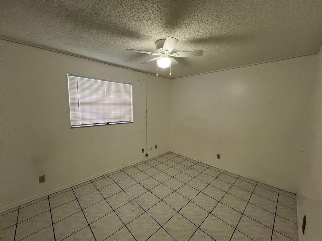 230 SW 1st Street, Unit G-8, Pompano Beach, FL 33060 Photo