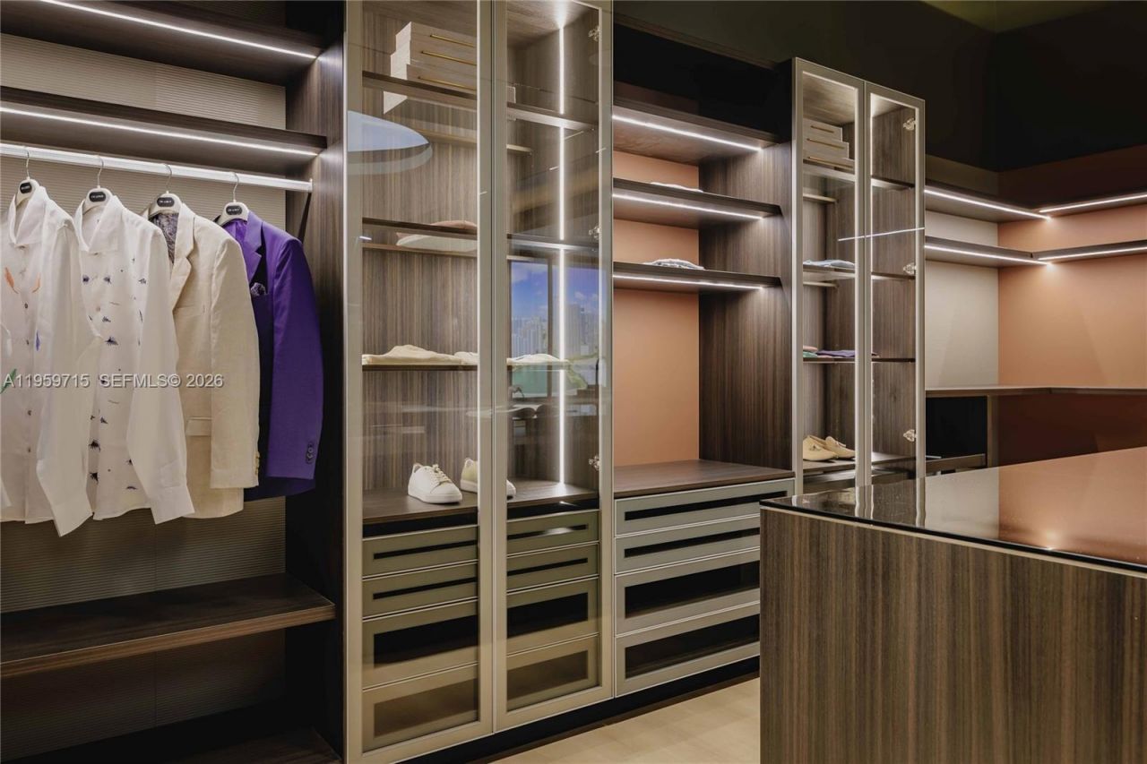 10409 NW 41, Doral, FL 33178 Photo