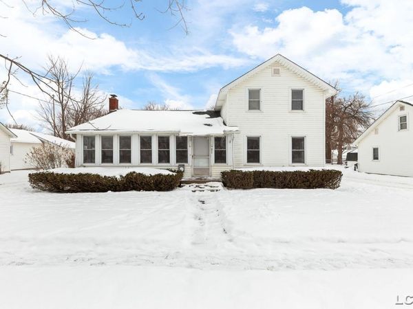 211 S Maumee, Tecumseh, MI 49286