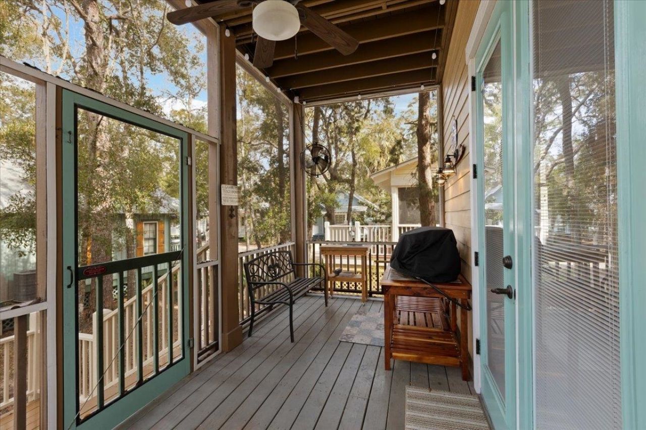 305 NE Winslow Street, Steinhatchee, FL 00000 Photo