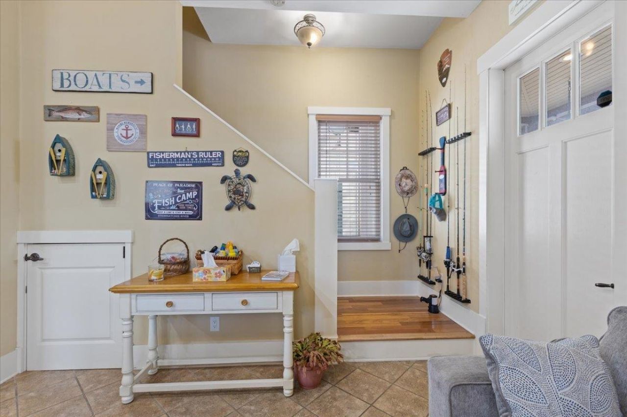 305 NE Winslow Street, Steinhatchee, FL 00000 Photo