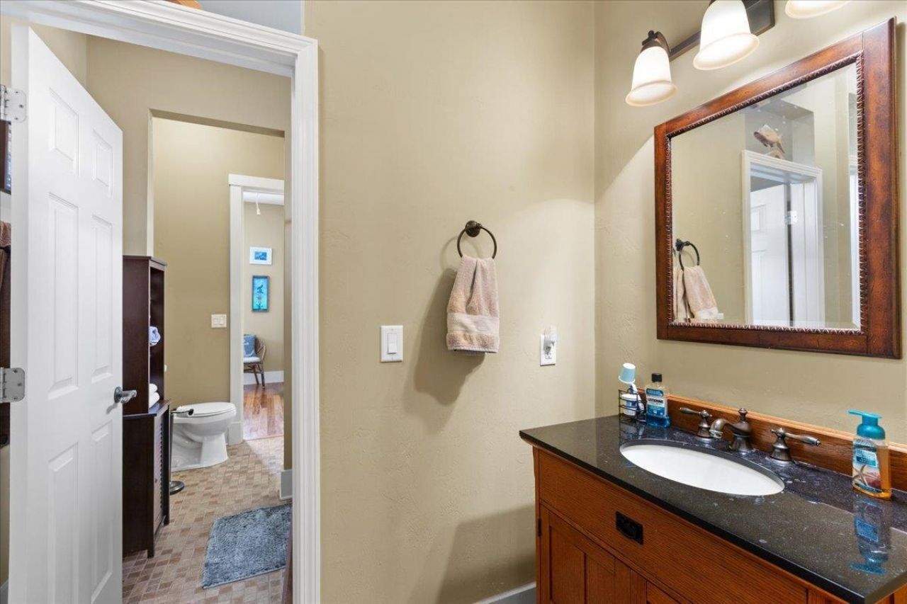 305 NE Winslow Street, Steinhatchee, FL 00000 Photo