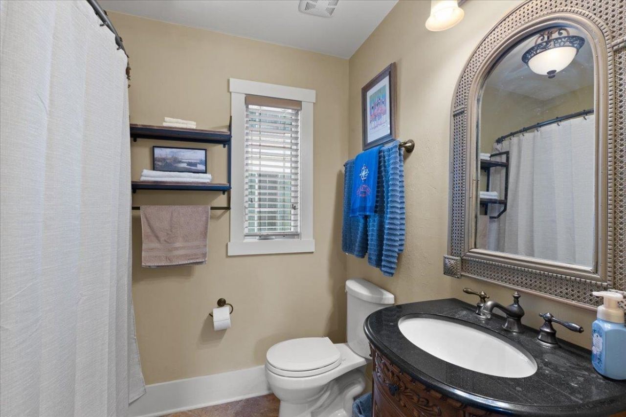 305 NE Winslow Street, Steinhatchee, FL 00000 Photo