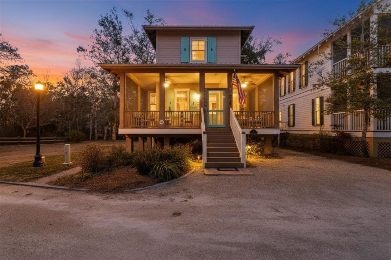 305 NE Winslow Street, Steinhatchee, FL 00000 Photo