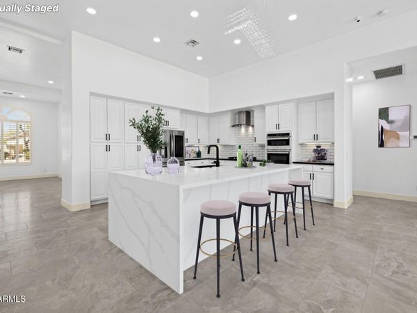 22423 N 54TH Place, Phoenix, AZ 85054