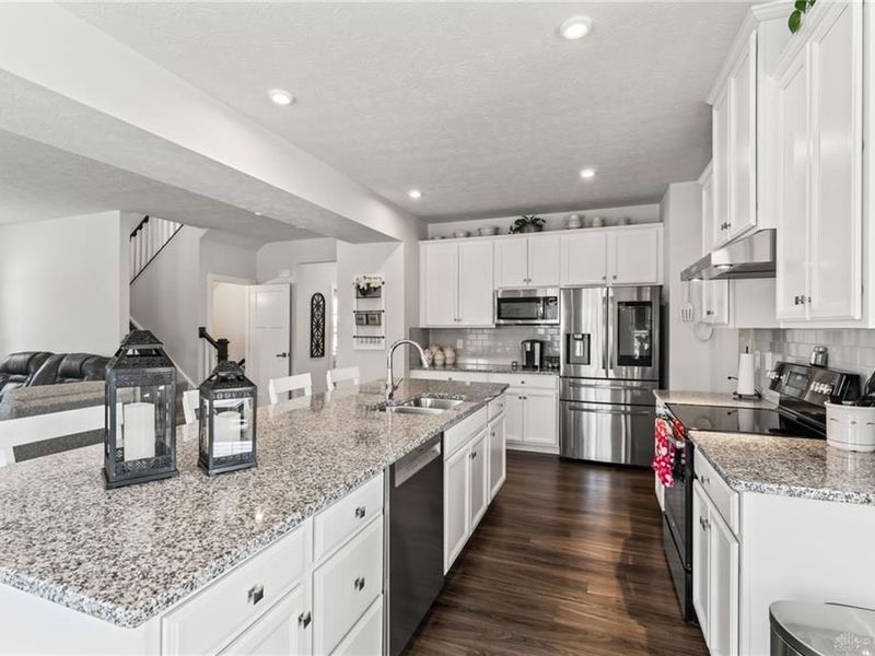 899 Cedar Grove Drive, Tipp City, OH 45371 Photo 9