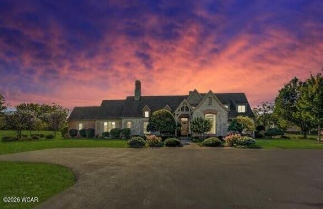 2977 Pine Grove Way, Lima, OH 45805 Main Photo