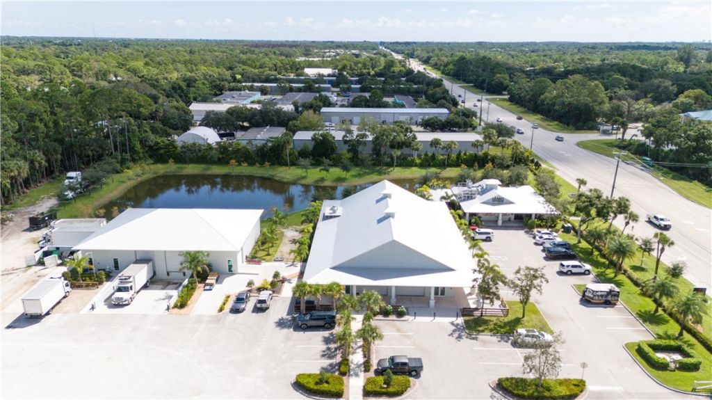 3700 9th St Sw, Unit 102, Vero Beach, FL 32968 Photo